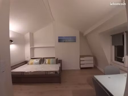 studio cosy rénové et meublé en hyper centre - 430 cc