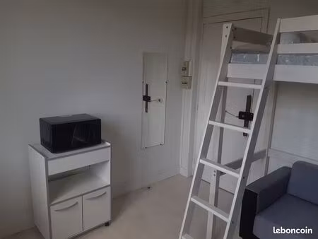 a louer studio meublé secteur melun gare