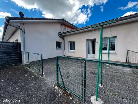 grand appartement t2 entièrement rénové
