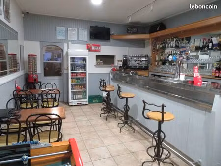 fonds de commerce bar  tabac  restaurant 70 m²