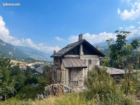 magnifique chalet en italie  à deux pas de la frontière française