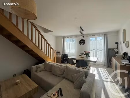 appartement 3 pièces 65 m²