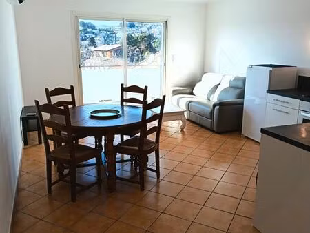 rare t2 50m² terrasse 750