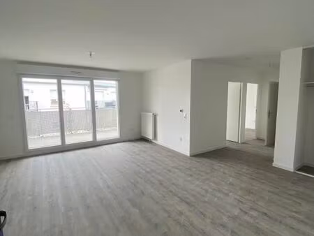 appartement 3 pièces 65 m²