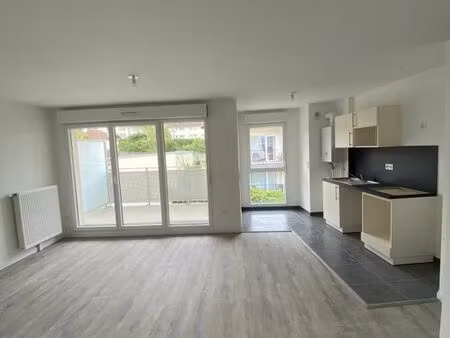 appartement 4 pièces 75 m²
