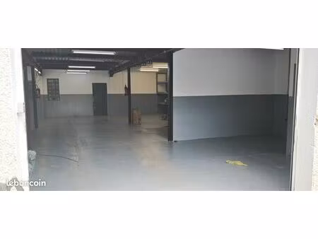 garage à louer