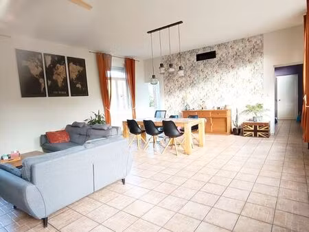 maison 170m2   7 pièces  confortable