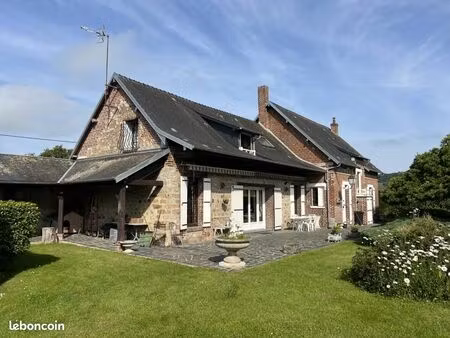 maison 9 pièces 203 m²