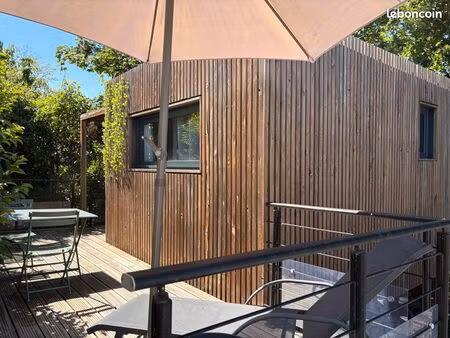 studio meublé indépendant 20m2- etudiant- proche val d’europe / rer a