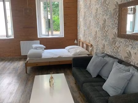 grand studio 33 m2 proche centre ville tout équipé