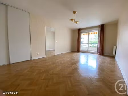 appartement 2 pièces 57 m²