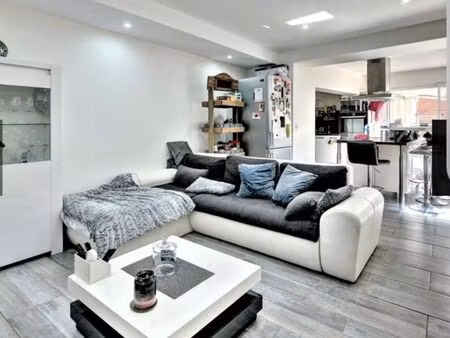 appartement t3 rare à la location