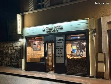 pizzeria à feux de bois à saisir
