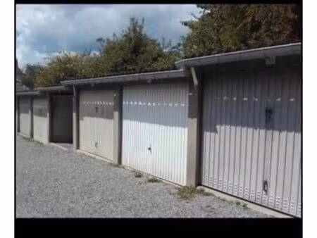 garage à louer hirson