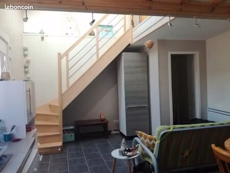 f1 bis meublé maisonnette