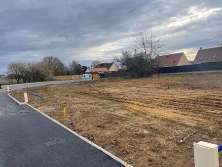 vente terrain 2494 m² à château-landon (77570)  80 000 €