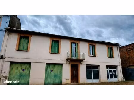 local commercial 77 m²