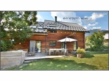 maison 6 pièces 154 m²