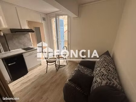 studio 1 pièce 11 m²