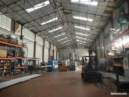 local commercial 4218 m² la roche sur yon