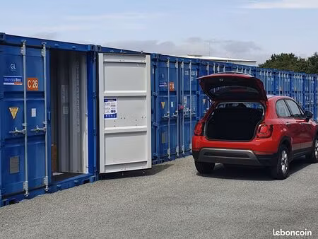 location box  garage de plain pied la roche sur yon  garde meuble sécurisé  acces 24/24  7