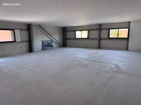 local commercial de 110m2