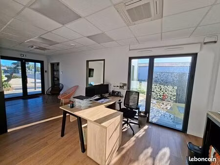local commercial 624 m² landeronde