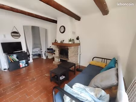 t2 meublé sur bras
