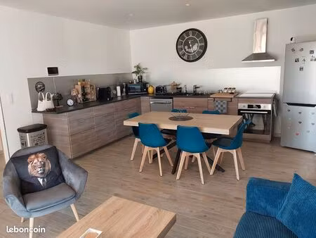 maison neuve  agréable et très bien équipée