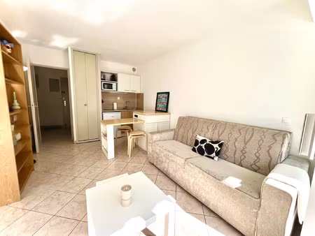location appartement 2 pièces 34 m² à la grande-motte (34280)