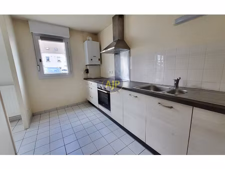 vente appartement 3 pièces 71 m² pontivy (56300)