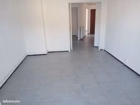 t2 + loggia