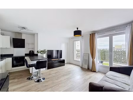 appartement trappes 42.85 m² t-2 à vendre  157 500 €