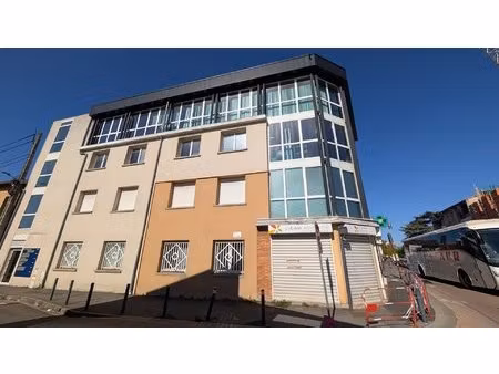 toulouse route de seysses – bureaux lumineux 132 m² avec parking sécurisé