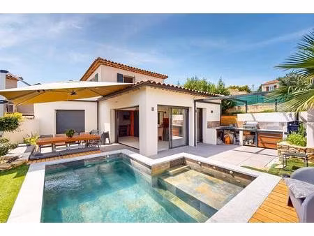 la ciotat maison d’exception 110 m² • piscine • terrasse plein soleil • 2 parkings + garag
