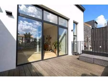 lumineux duplex 3 chambres avec belle terrasse