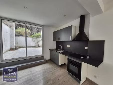 studio avec terrasse centre ville !
