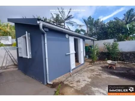 jolie maison créole   vue mer