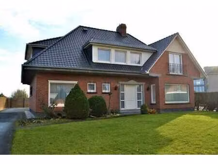 vernieuwde woning met 4 slaapkamers