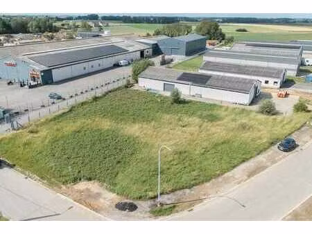 terrain en zone d’activité économique industrielle