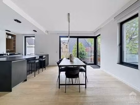 penthouse 2 chambres avec terrasses à louer à bruxelles