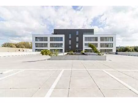 modern office for rent