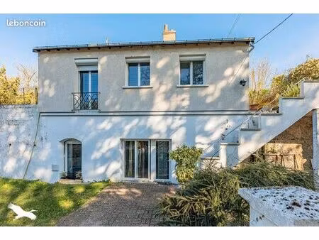 pavillon 5 pièces 90 m²