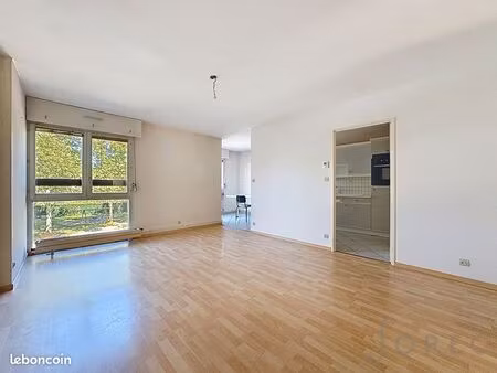 appartement 4 pièces 85 m²