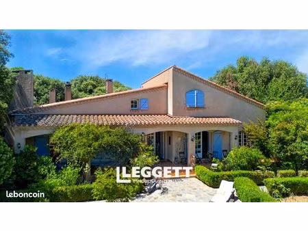 maison 12 pièces 269 m²