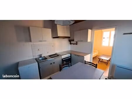 a louer petite maison meublée mitoyenne à la campagne aux portes de quimper et fouesnant