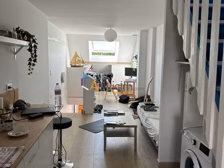 immeuble 107 m² courtenay