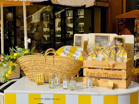 vente locaux professionnels 0 pièces 220 m² à menton (06500)  901 000 €