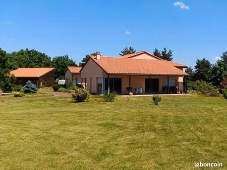 maison d'architecte 230m2 + garage double indépendant