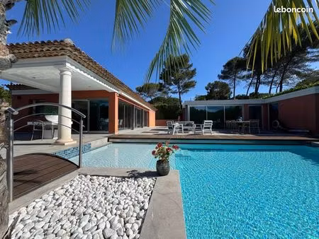 mougins villa de charme de plain-pied aux prestations haut de gamme